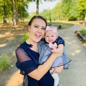 Meet your Posher, Christina